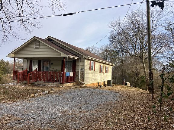 2nd image of 560 Anderson Loop