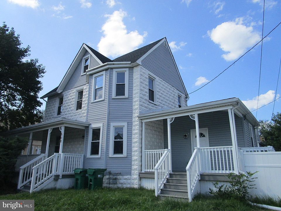 1st image of 500 Eureka St