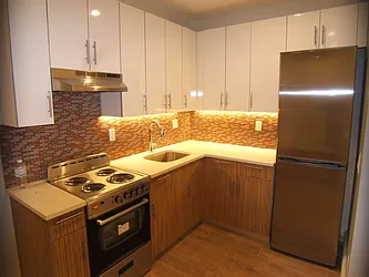 Rented by Joel Weisz, LREB