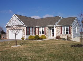 914 Poplar St, Hanover, PA 17331