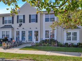 809 Lindsley Ct, Burlington, NJ 08016