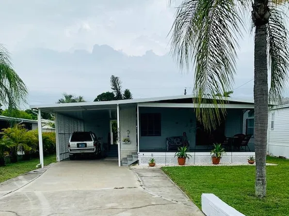 16180 Siesta Dr, Fort Myers, FL 33908