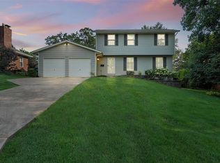 627 Fieldston Ter, Saint Louis, MO