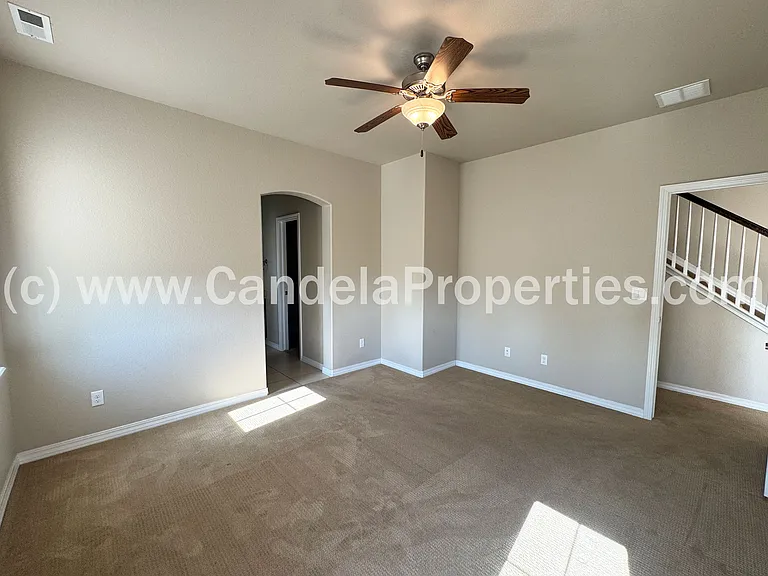 475 Eclipse Dr — Photo 17