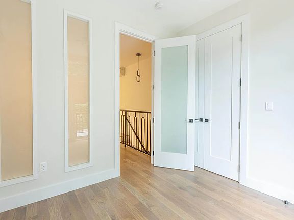 2nd image of 14 Spencer Ct APT 5B