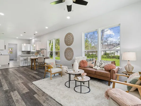 2200 N Beaton St, Corsicana, TX 75110