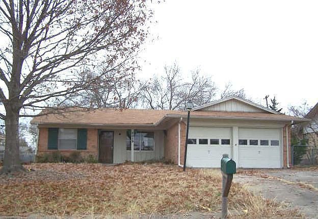 1st image of 5219 Hilltop Dr