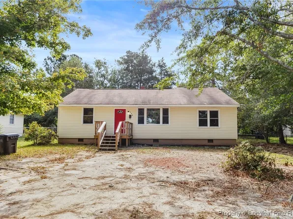 508 6th Ave, Raeford, NC 28376