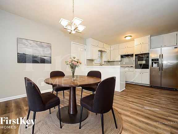 5th image of 2344 Tiffany Cir