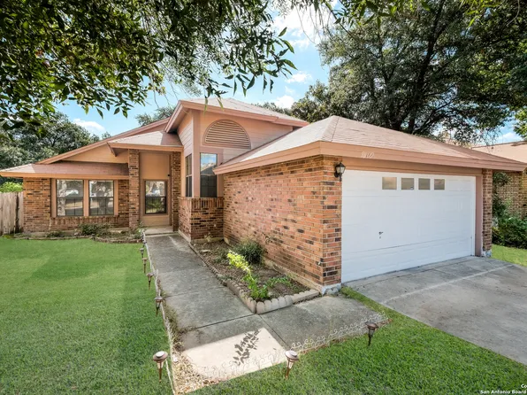 9602 DUGAS DR, San Antonio, TX 78245