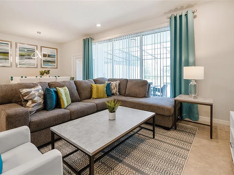 7525 Oak Spring Ln — Photo 6