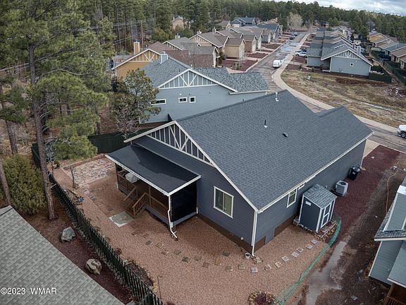 4th image of 874 W Summer Haven Ln