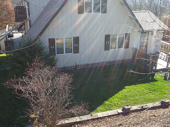 4th image of 323 Payne Hill Road