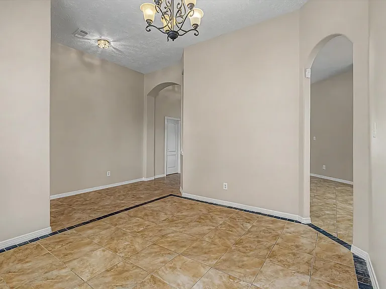 3030 Peerless Pass Ct — Photo 6