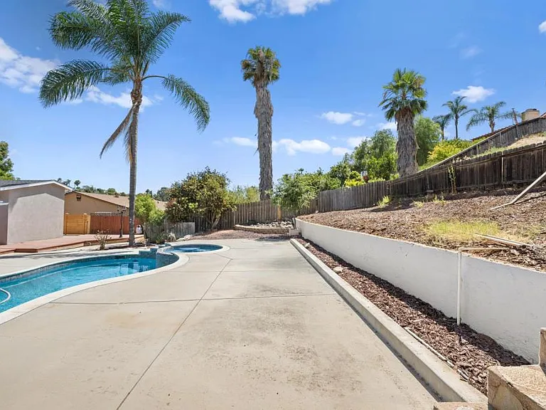 1251 Rees Rd — Photo 34