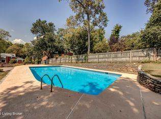 5301 Pueblo Rd, Indian Hills, KY 40207