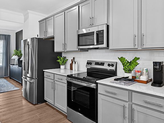 6th image of this home