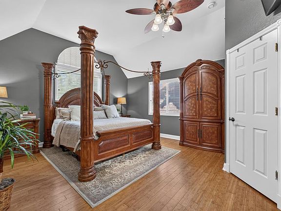 3rd image of 105 Pradera Ct