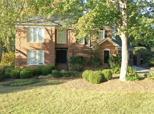 3504 Crosstimbers Dr, Greensboro, NC 27410