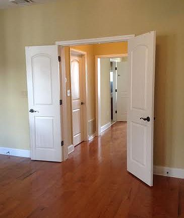 Bedroom foyer