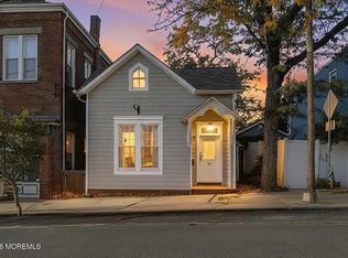 55 E Front St, Keyport, NJ 07735