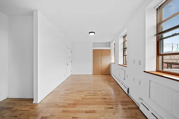 Rented by Vector New York, LLC | media 11