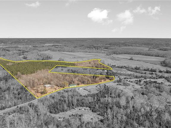 2nd image of 271 Koontz Rd