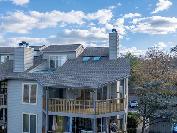 2106 Chesapeake Harbour Dr #202, Annapolis, MD 21403