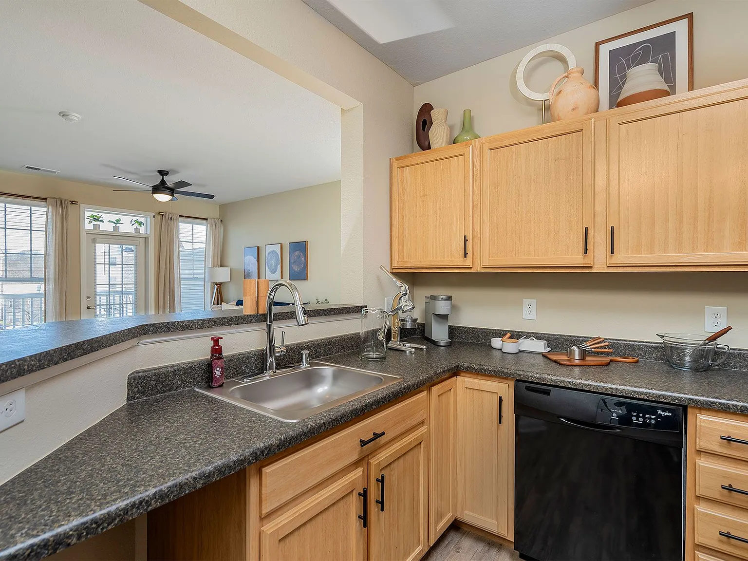 Brookstone Crossing Apartments — Photo 3