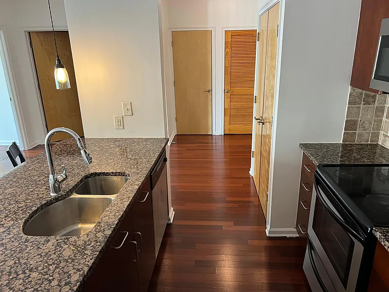 898 Oak St SW #3214 — Photo 6