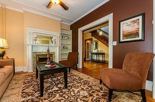 5th image of 43 Kenwood St