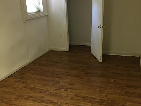 5th image of 314 A W Main Blvd