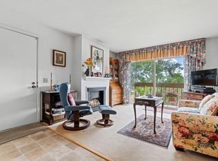2205 Golden Oaks Ln, Monterey, CA 93940