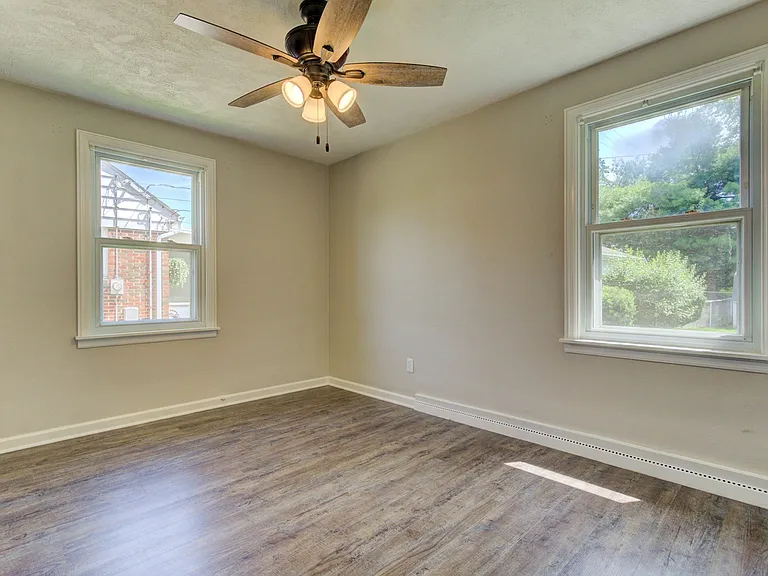 1724 Northgate Rd — Photo 15