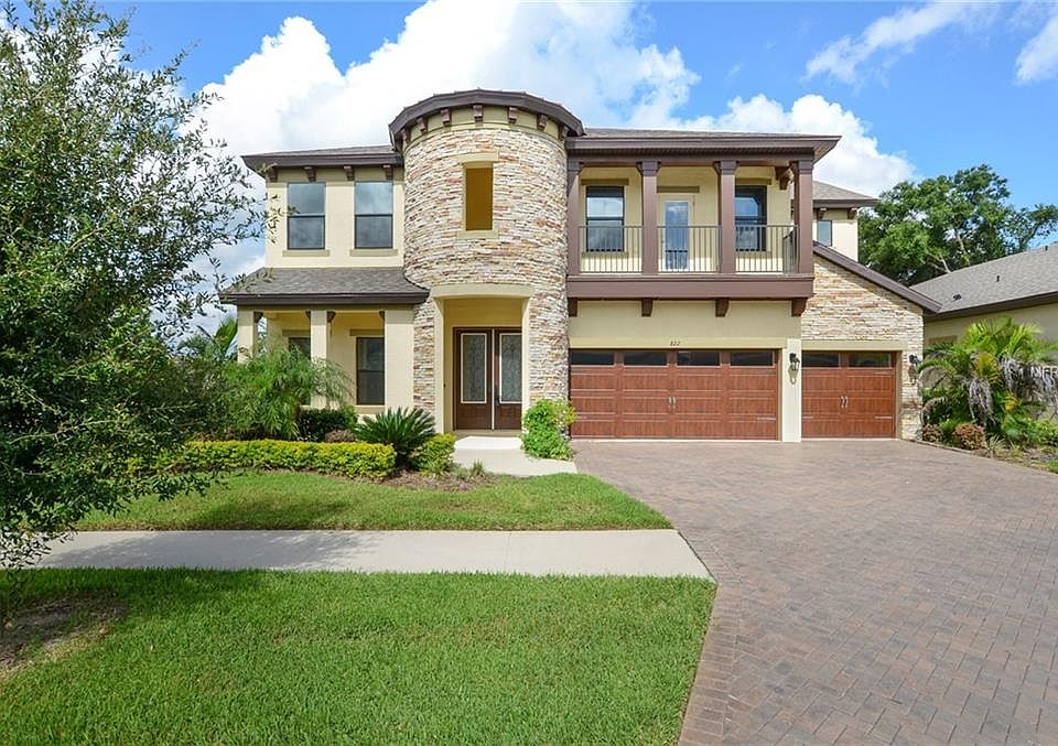 1st image of 822 Terra Vista St