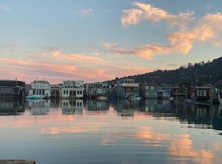 10 Issaquah Dock #10, Sausalito, CA 94965
