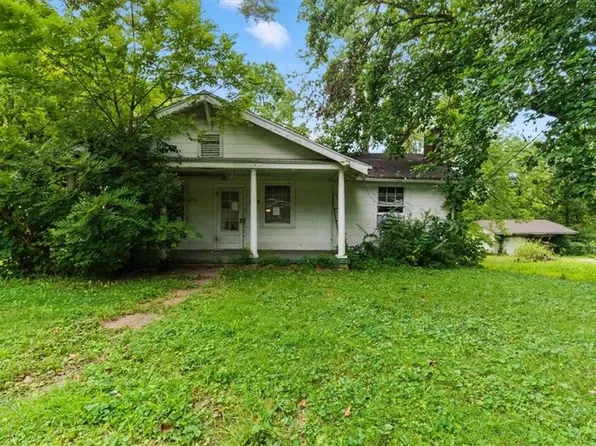 3719 N Bales Ave, Kansas City, MO 64117