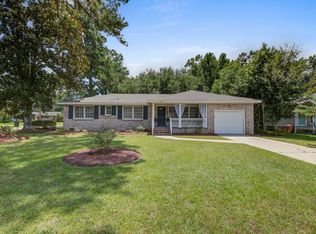 1369 Fairfield Ave, Charleston, SC 29407