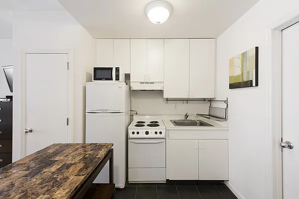 Rented by Corcoran | media 2