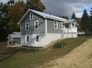 8661 Cook St, Montague, MI 49437