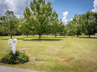 139 Archey Ln, Lucedale, MS 39452