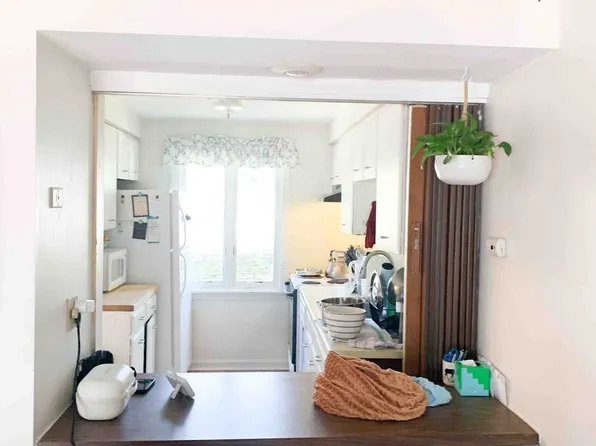 12 Webster Ct, Amherst, MA 01002