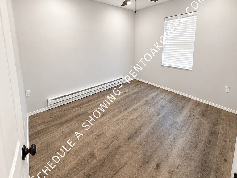 2835 Patch St #2 — Photo 13