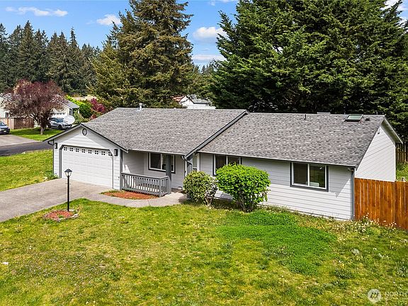 3rd image of 3117 243RD Street Ct E