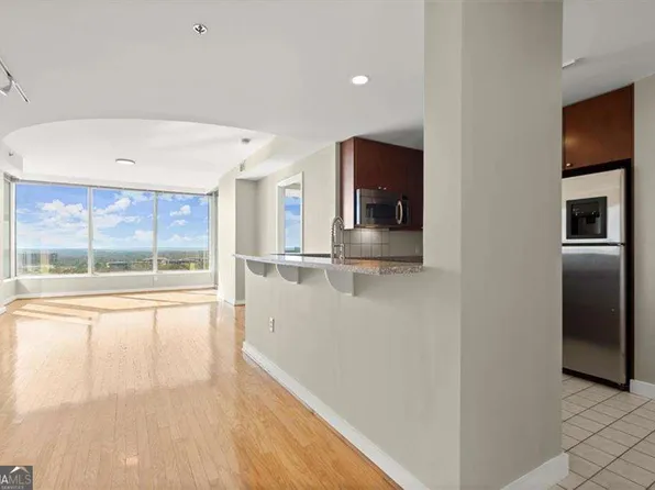 3338 Peachtree Rd NE APT 2308, Atlanta, GA 30326