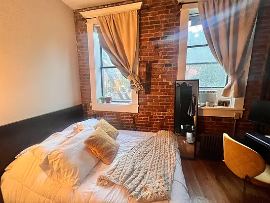 Rented by Highline Residential | media 1