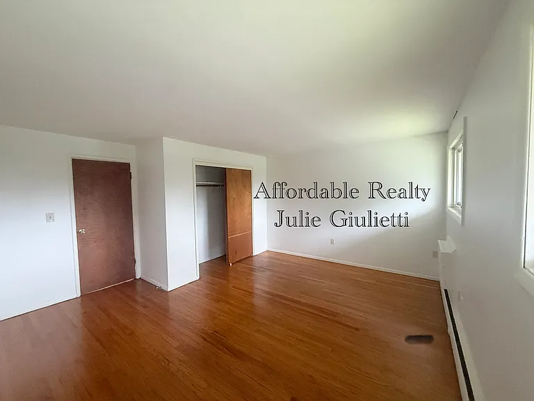 1 Henderson Dr — Photo 18