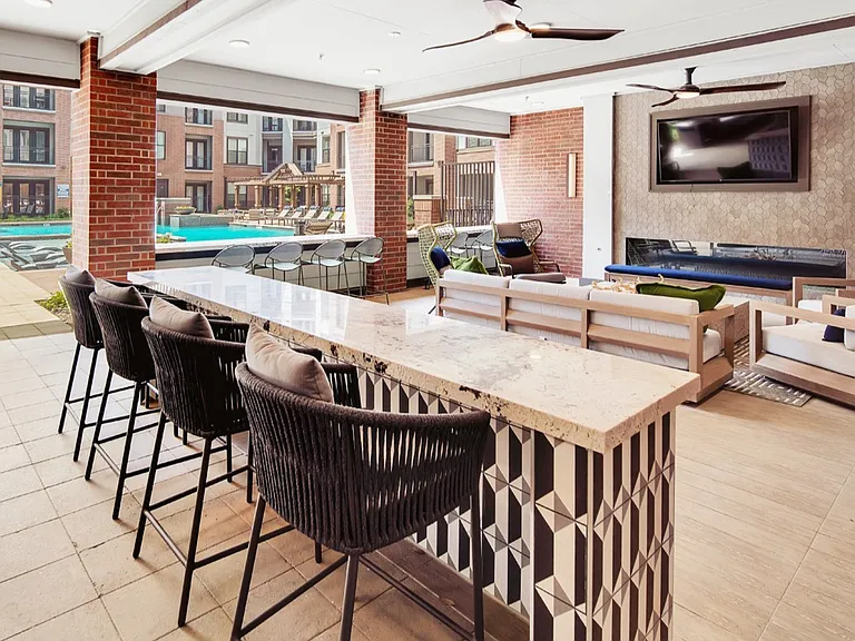 SYNC Sawyer Heights Apartments — Photo 12