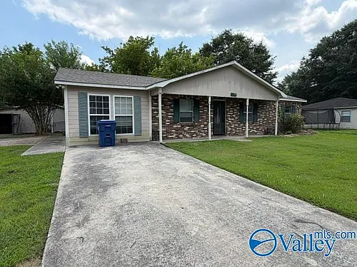 1114 Terry Cir Photo 1