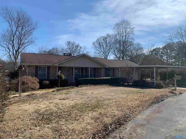 1204 Elm Cir, Albertville, AL 35950